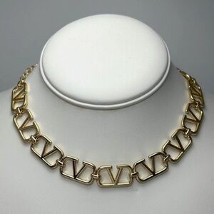 Luxury Choker Necklace Gold/Copper tone Designer V Style